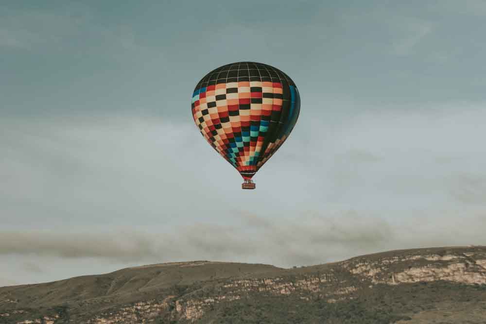 quanto dura un giro in mongolfiera